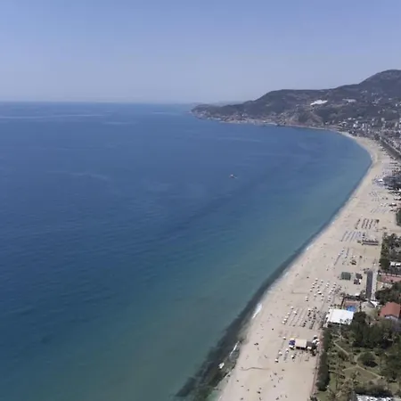Lovely Flat With Sea And Nature View In Алания